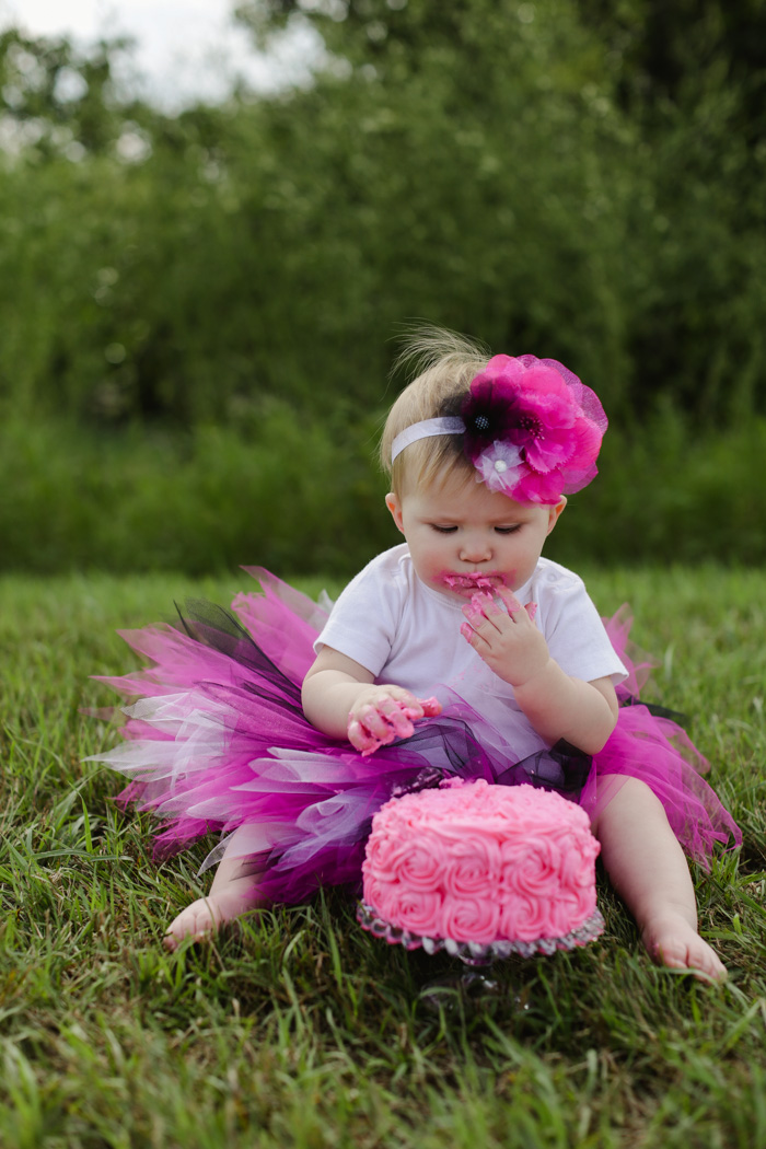 STARR MERCER PHOTOGRAPHY - PRESLEE CAKE SMASH - one, tutu, pink, cake, smash, candle, 1 year old, photographer, photography, canada, saskatchewan, child, children, family, oxbow, cute, adorable-192