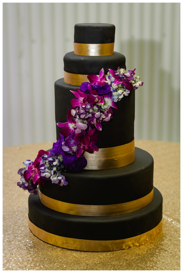 photo of spring saskatchewan wedding cake