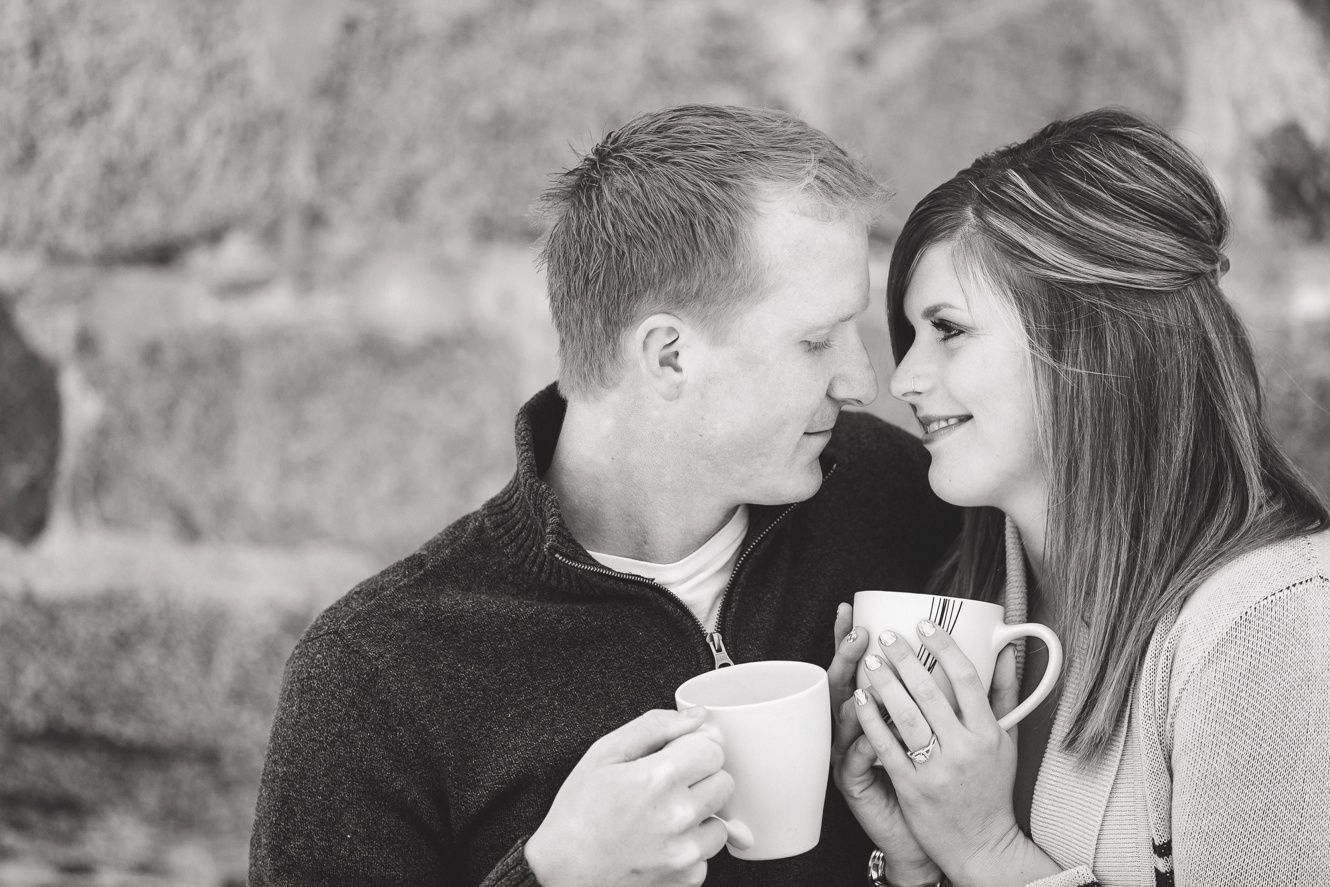 hot cocoa winter engagement session inspiration photos