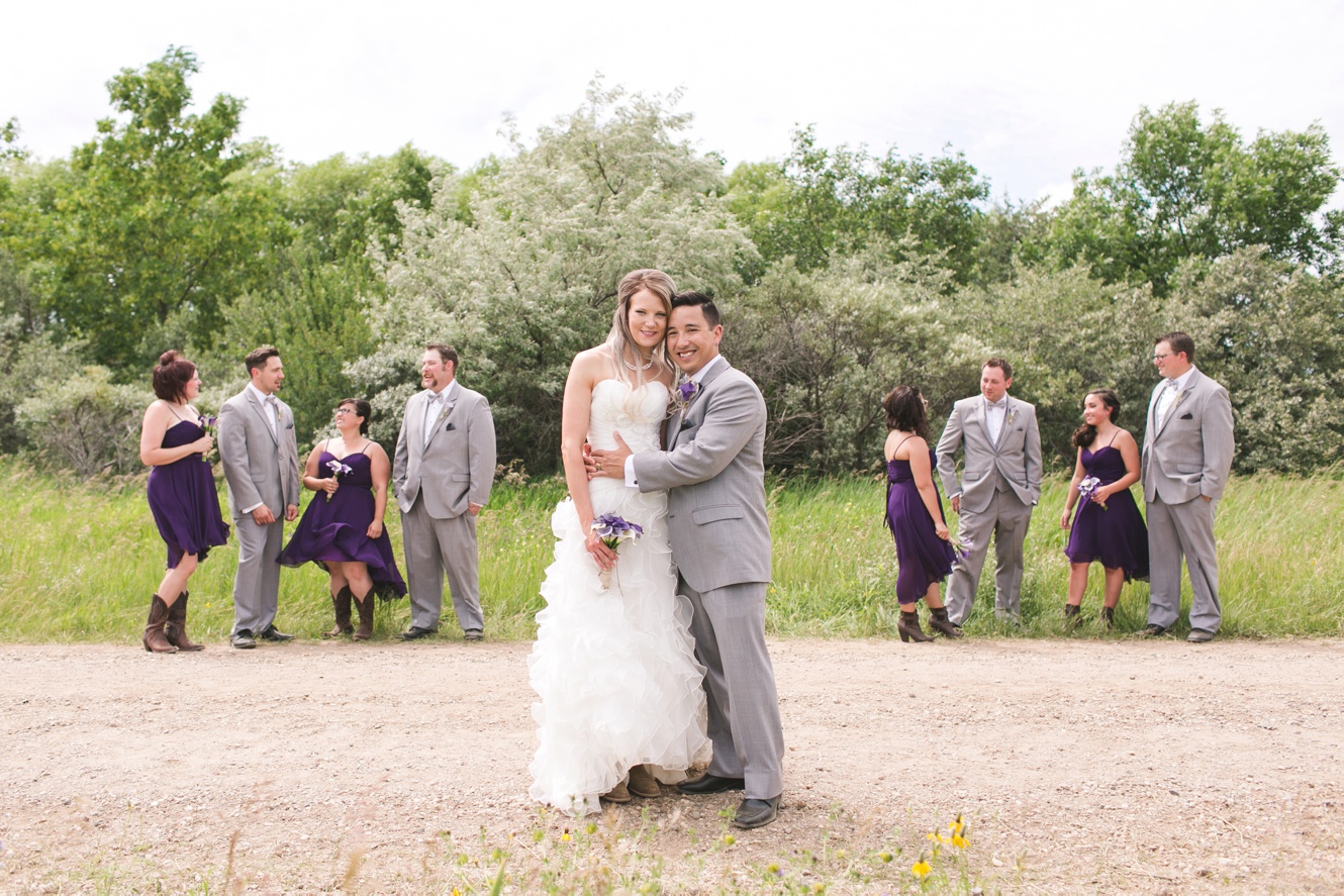 romantic-country-wild-flowers-grey-violet-wedding-photographer-photography-estevan-jasper-weyburn-metochos-camp-dance-party-cupcake-photo_0031