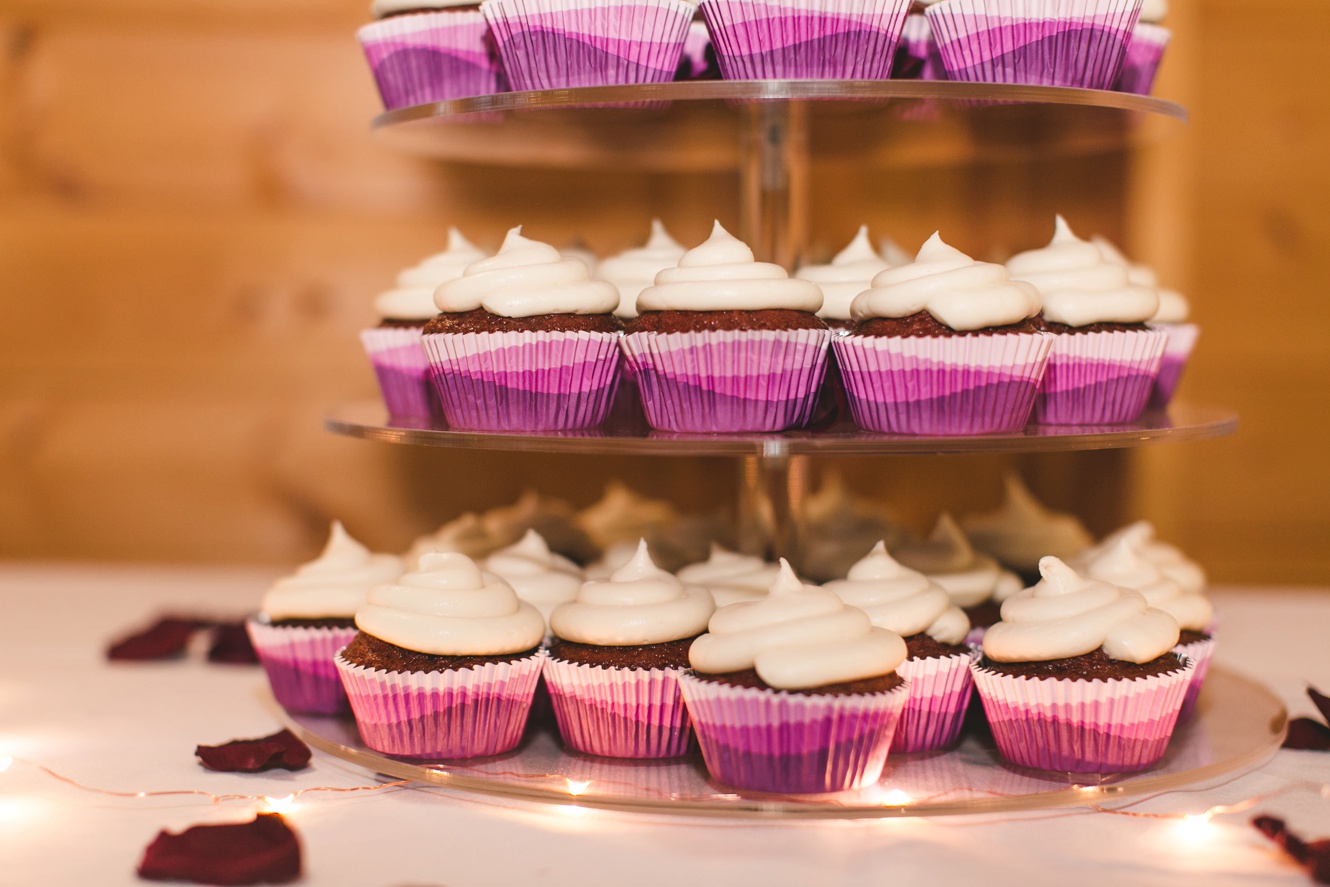 Red velvet wedding cupcakes with white icing photo