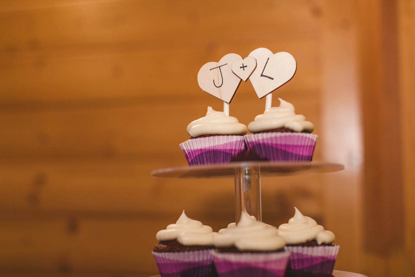 Wedding red velvet cupcake photo