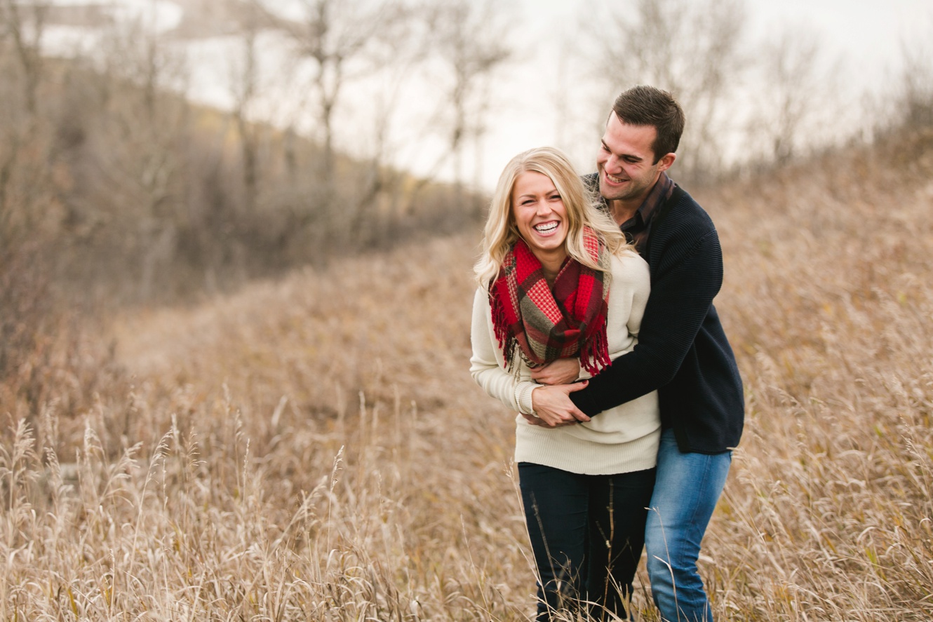 Top ten posing cues for engagement session photo