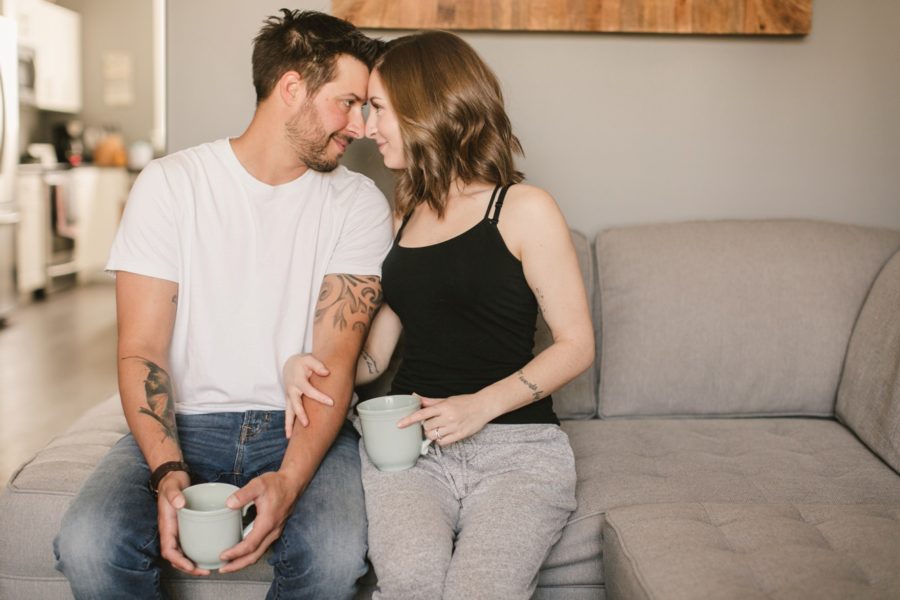 First anniversary in home session ideas