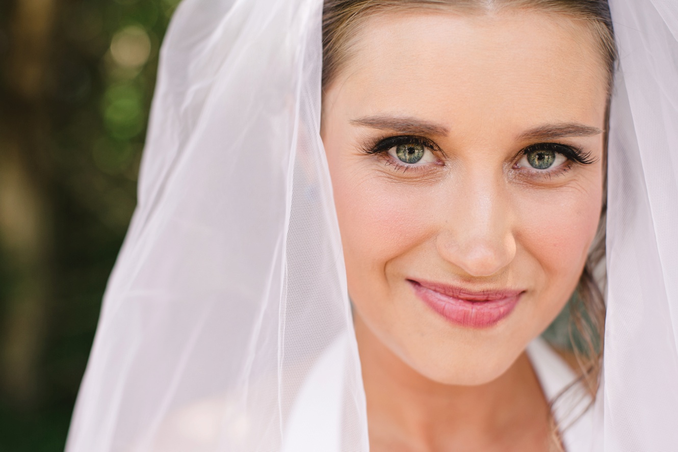 How to achieve and effortless Bridal makeup look