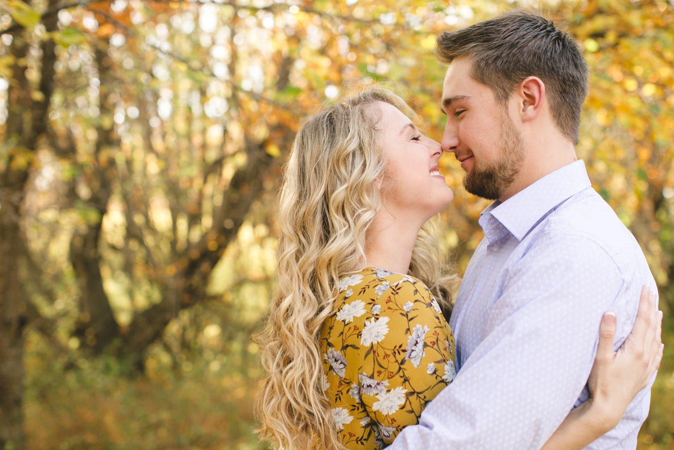 Fall Engagement Session in the Valley photo