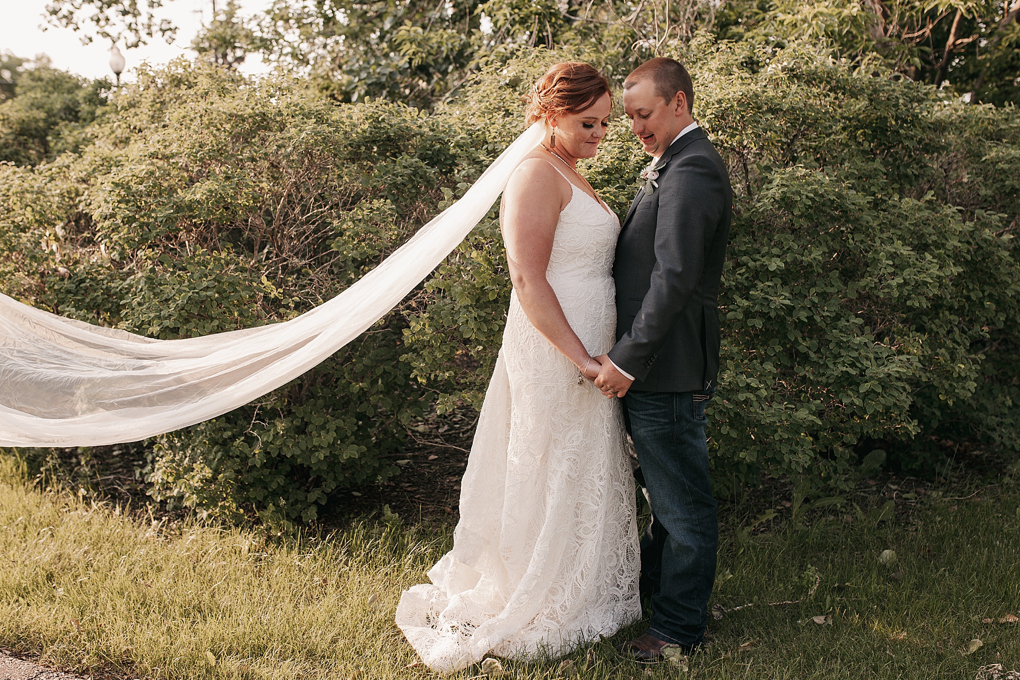 Woodsy farm wedding pictures