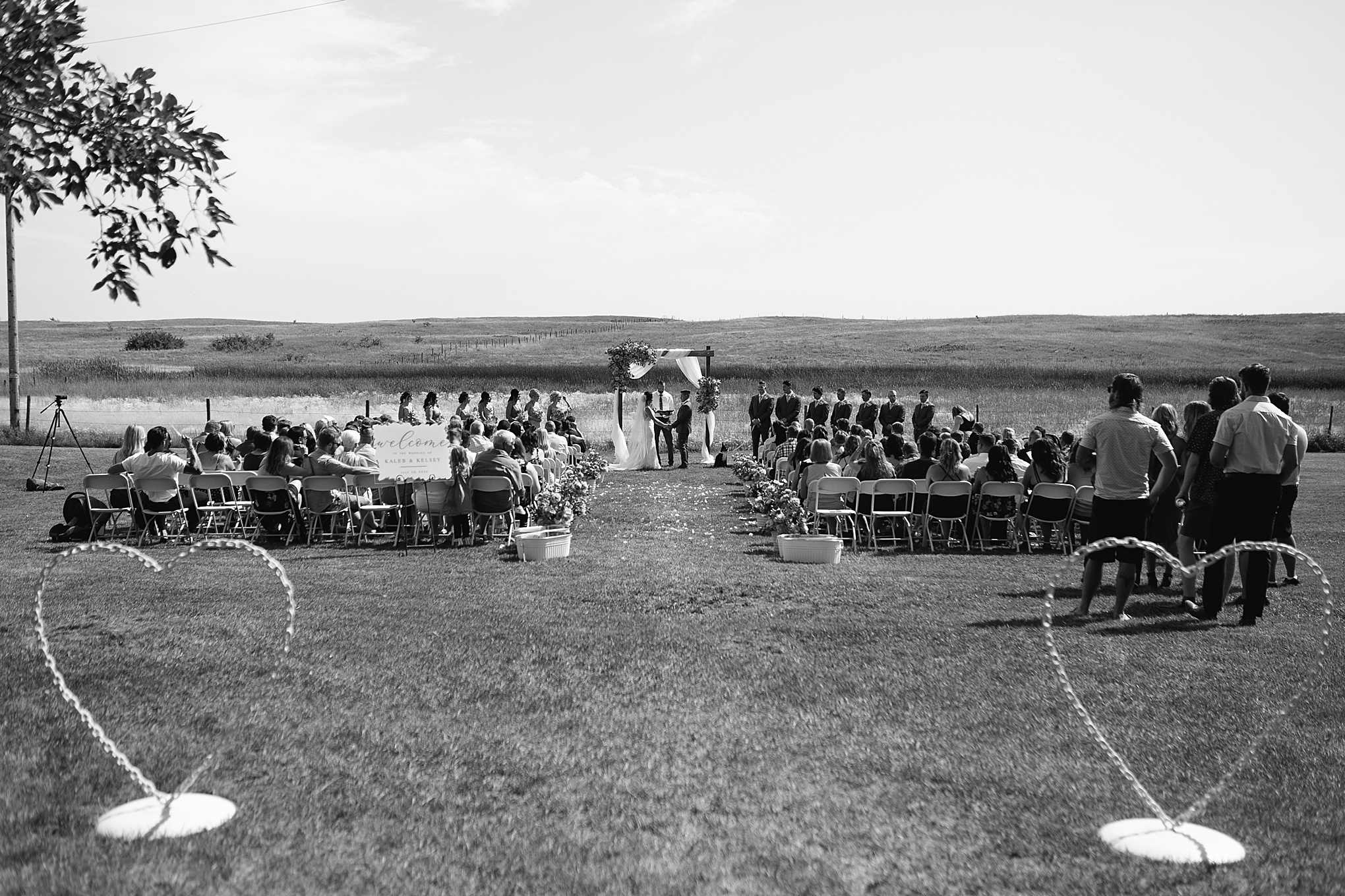 Estevan saskatchewan outdoor wedding ceremony photo