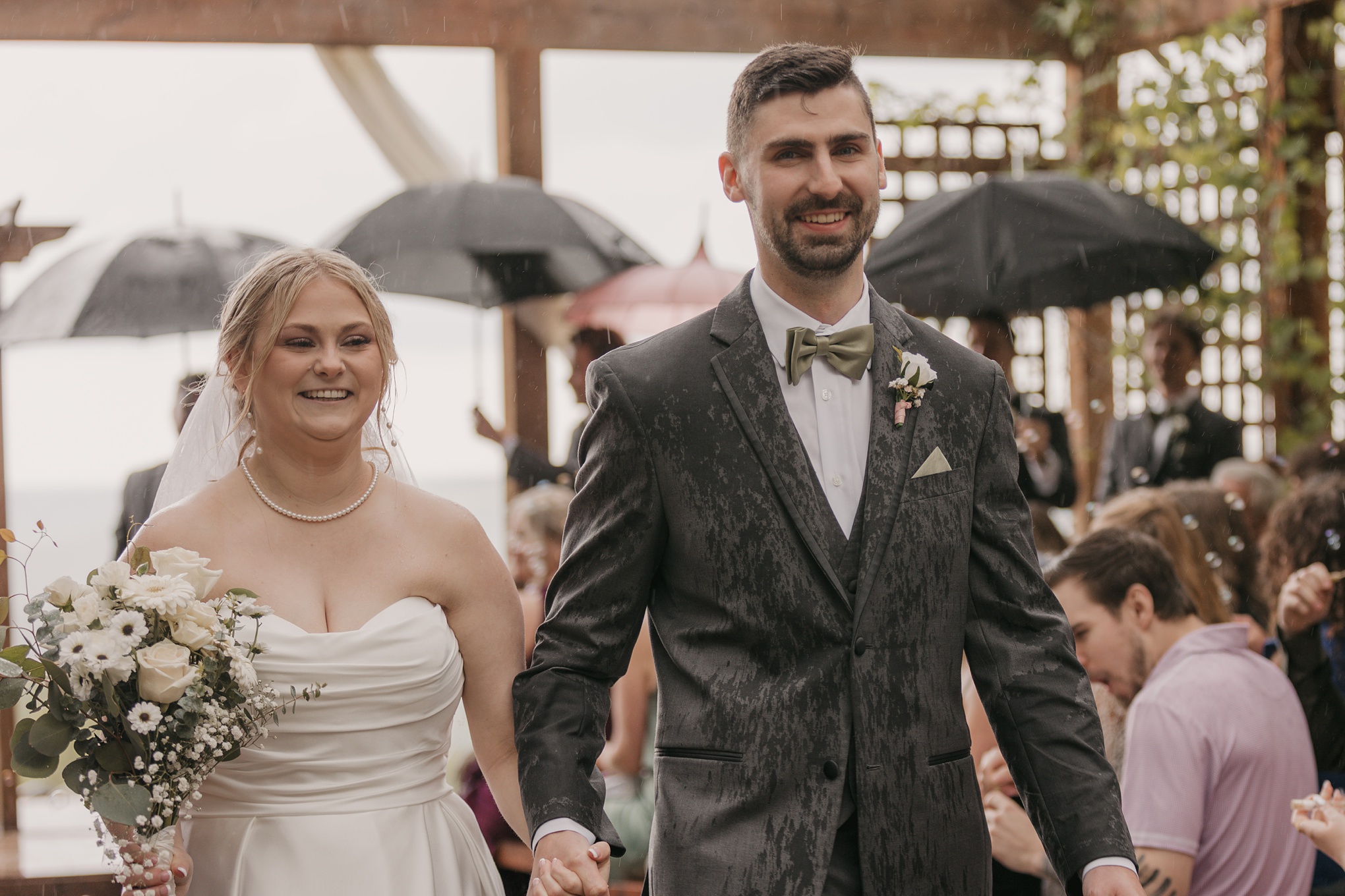Rainy wedding day itps
