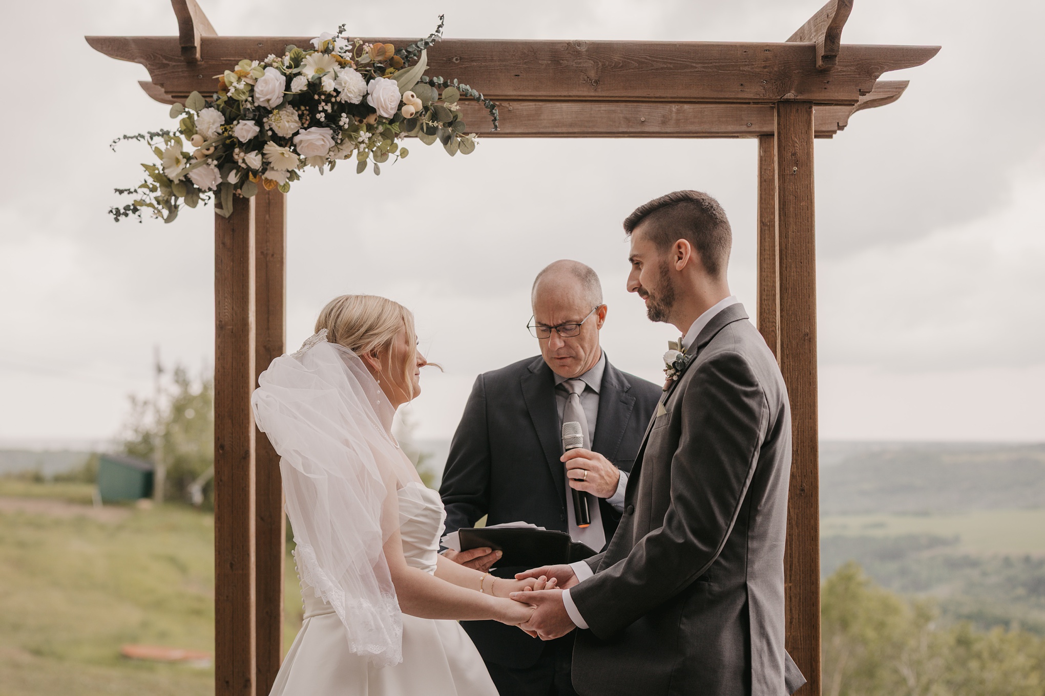Dreamy Wedding at Asessippi Manitoba 