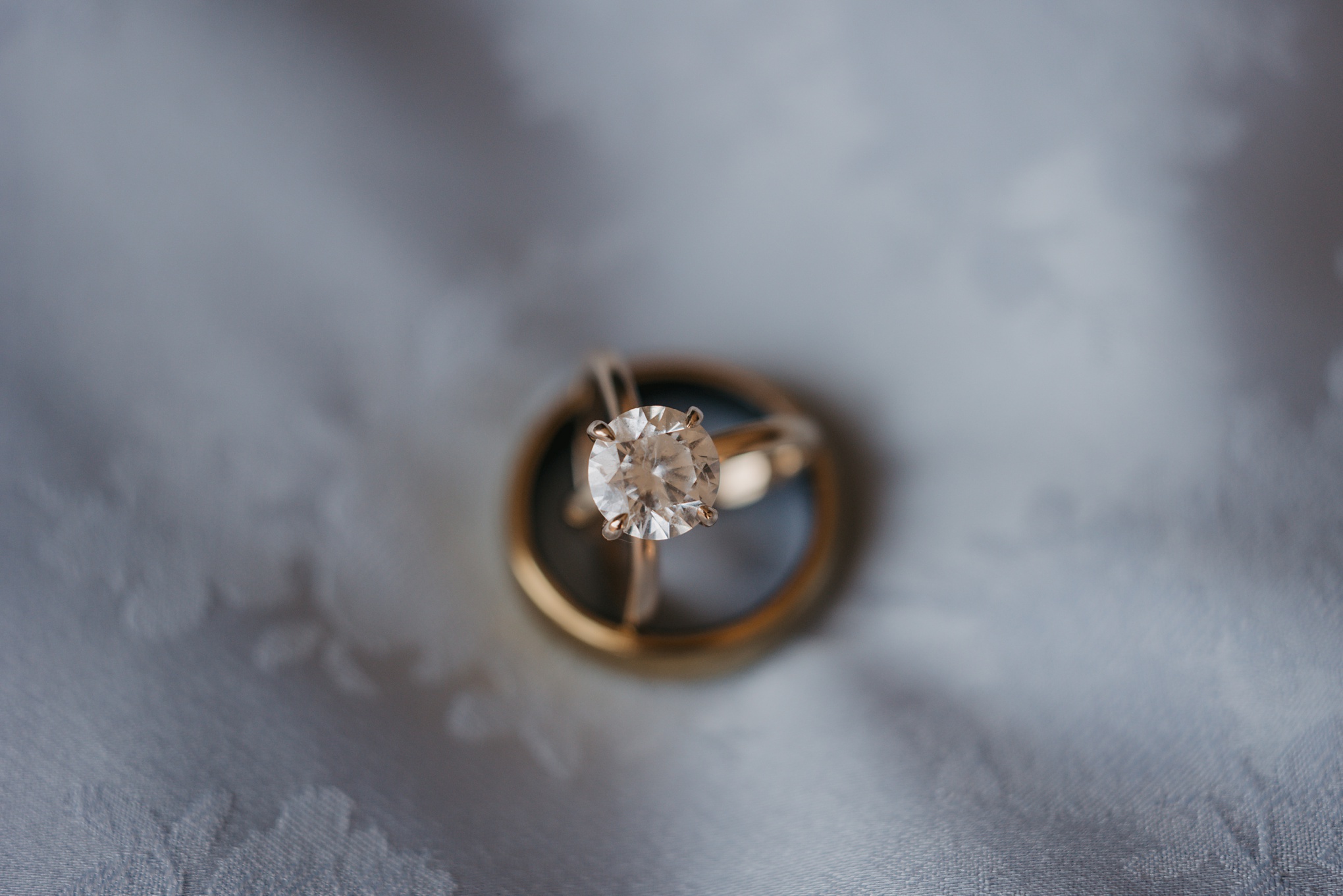 Romantic Black & White Wedding at Moon Lake Golf & Country Club