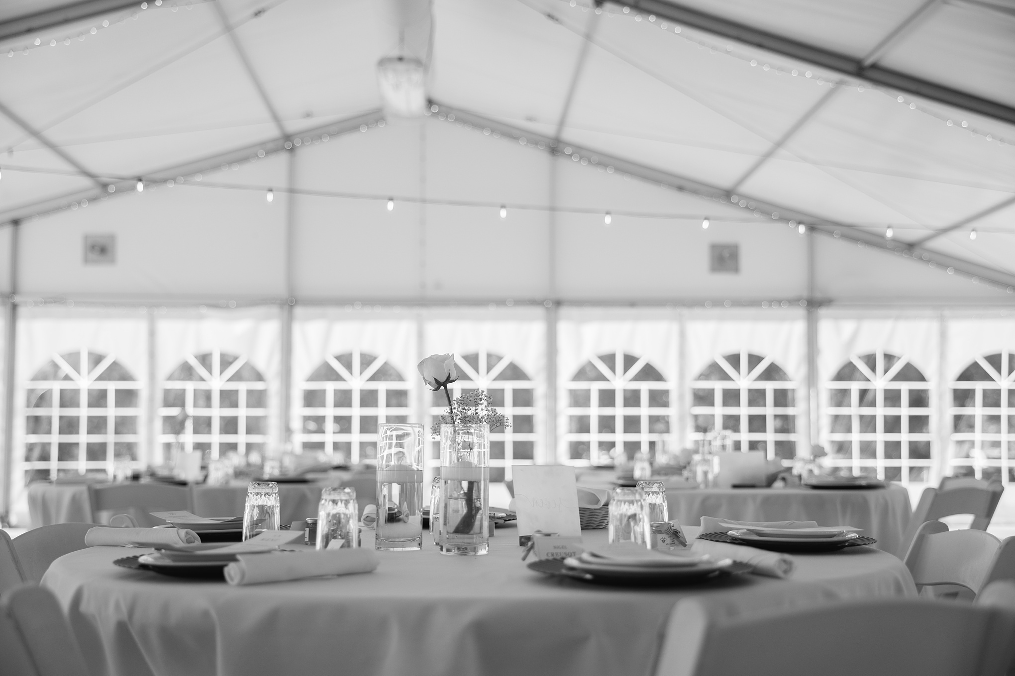 Romantic Black & White Wedding at Moon Lake Golf & Country Club